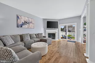 8 Zion Dr, Berlin Boro, NJ 08009 - Photo 3