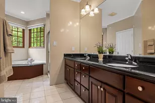 18 Cooper Run Dr, Cherry Hill, NJ 08003 - Photo 25