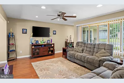 622 Pasadena Drive, Magnolia, NJ 08049 - Photo 5