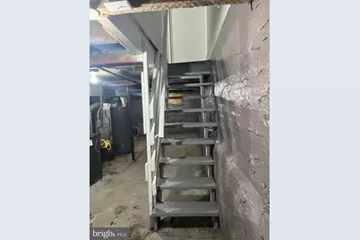 318 Powell Street, Gloucester City, NJ 08030 - Photo 13
