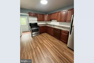 318 Powell Street, Gloucester City, NJ 08030 - Photo 7