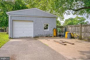 208 4th Ave, Berlin, NJ 08091 - Photo 35