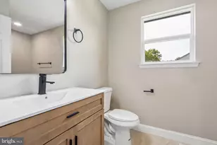 33 Country Ln, Voorhees, NJ 08043 - Photo 23
