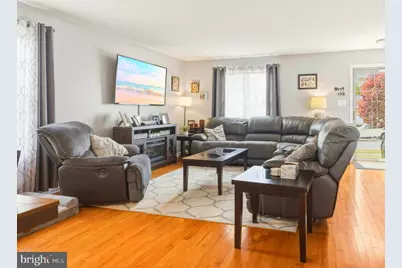 131 W Monroe Avenue W, Magnolia, NJ 08049 - Photo 3