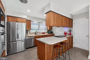 1768 Lark Ln, Cherry Hill, NJ 08003 - Photo 9