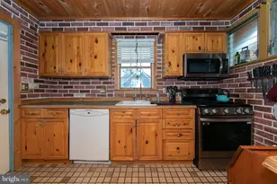 218 N Warwick Rd, Magnolia, NJ 08049 - Photo 19
