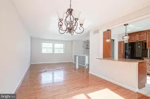 527 Hobart Dr, Clementon, NJ 08021 - Photo 5