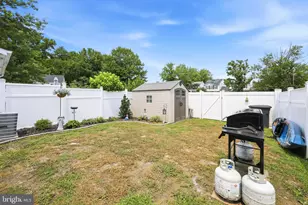 4 Jamie Ct, Clementon, NJ 08021 - Photo 27