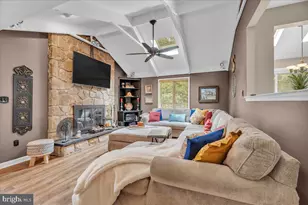 23 Hartley Ln, Voorhees, NJ 08043 - Photo 9