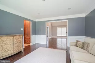 6 St Michael Ct, Cherry Hill, NJ 08003 - Photo 11