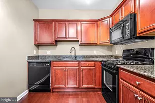 4344 Champions Run, Cherry Hill, NJ 08002 - Photo 9