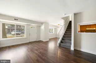 909 Timber Creek Rd, Lindenwold, NJ 08021 - Photo 3