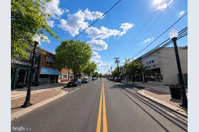 209 W Clinton Avenue, Oaklyn, NJ 08107 - Photo 5