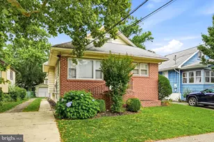 21 E Walnut Ave, Haddon Township, NJ 08108 - Photo 1