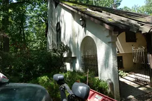 12 Robin Ln, Berlin, NJ 08091 - Photo 1