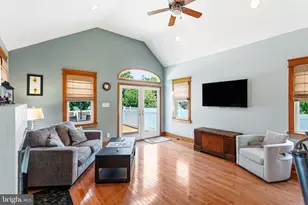 9 Moore Ave, Barrington, NJ 08007 - Photo 13