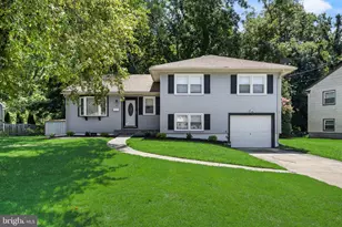 103 Kenwood Dr, Cherry Hill, NJ 08034 - Photo 1
