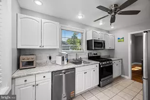 103 Kenwood Dr, Cherry Hill, NJ 08034 - Photo 13