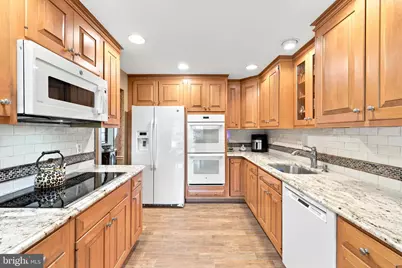 22 Saint Anthony Court, Cherry Hill, NJ 08003 - Photo 11