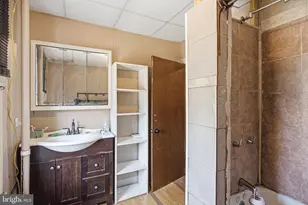 127 E Church St, Gloucester Township, NJ 08012 - Photo 15