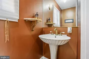 1709 Lark Ln, Cherry Hill, NJ 08003 - Photo 15