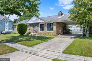 319 W Monroe Ave, Magnolia, NJ 08049 - Photo 1