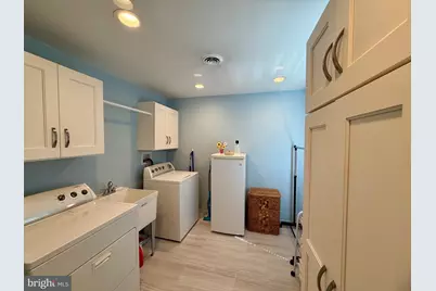 211 E Washington Avenue, Magnolia, NJ 08049 - Photo 11