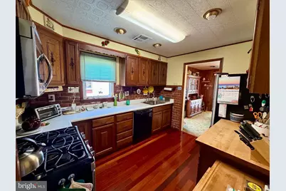 211 E Washington Avenue, Magnolia, NJ 08049 - Photo 13