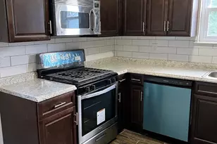 16 Maynard Dr, Sicklerville, NJ 08081 - Photo 3