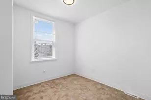 1018 Ramona Gonzalez Street St, Camden, NJ 08103 - Photo 9