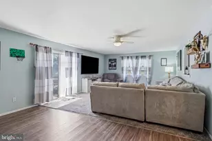 124 Dobbs Ave, Bellmawr, NJ 08031 - Photo 9