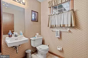 10 Orlando Dr, Sicklerville, NJ 08081 - Photo 17