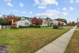 10 Orlando Dr, Sicklerville, NJ 08081 - Photo 3