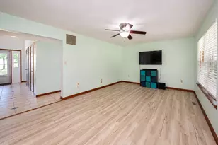 44 Randolph Ln, Sicklerville, NJ 08081 - Photo 3