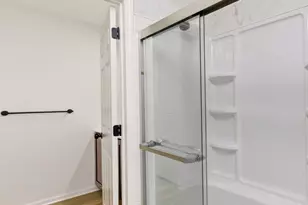 402 Emerson Ct, Clementon, NJ 08021 - Photo 11