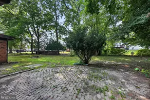 102 E Harvard Ave, Stratford, NJ 08083 - Photo 21