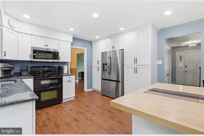 17 Briarwood Drive, Voorhees, NJ 08043 - Photo 13