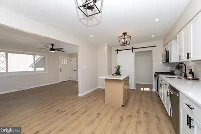 60 N Oakland Avenue, Runnemede, NJ 08078 - Photo 7