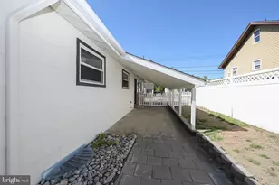 60 N Oakland Ave, Runnemede, NJ 08078 - Photo 17