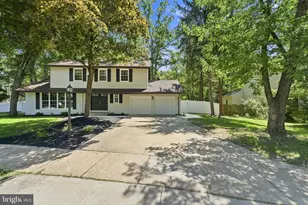 8 Villanova Ct, Berlin, NJ 08009 - Photo 3