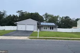 4 Patricia Ln, Sicklerville, NJ 08081 - Photo 1