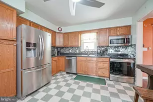 301 Main St, Gloucester Township, NJ 08029 - Photo 11