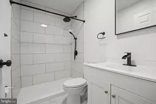 109 6th Ave Ave, Chesilhurst, NJ 08089 - Photo 17