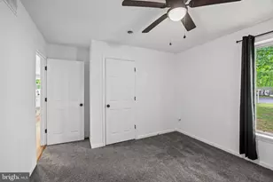 109 6th Ave Ave, Chesilhurst, NJ 08089 - Photo 13
