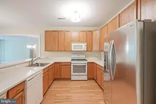 2023 Crescent Wy, Cherry Hill, NJ 08002 - Photo 5