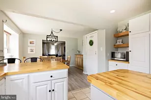 601 Station Ave, Mount Ephraim, NJ 08059 - Photo 15