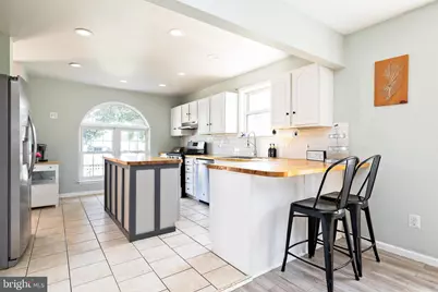 601 Station Avenue, Mount Ephraim, NJ 08059 - Photo 9