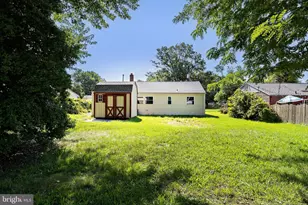 425 Holly Ave, Gloucester City, NJ 08030 - Photo 31