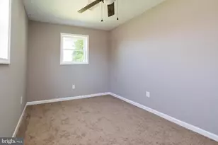 425 Holly Ave, Gloucester City, NJ 08030 - Photo 25
