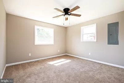 425 Holly Avenue, Gloucester City, NJ 08030 - Photo 25